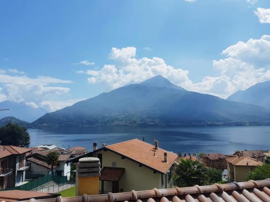 Casa Vacanza Zaira & Claudio Pianello Del Lario 外观 照片